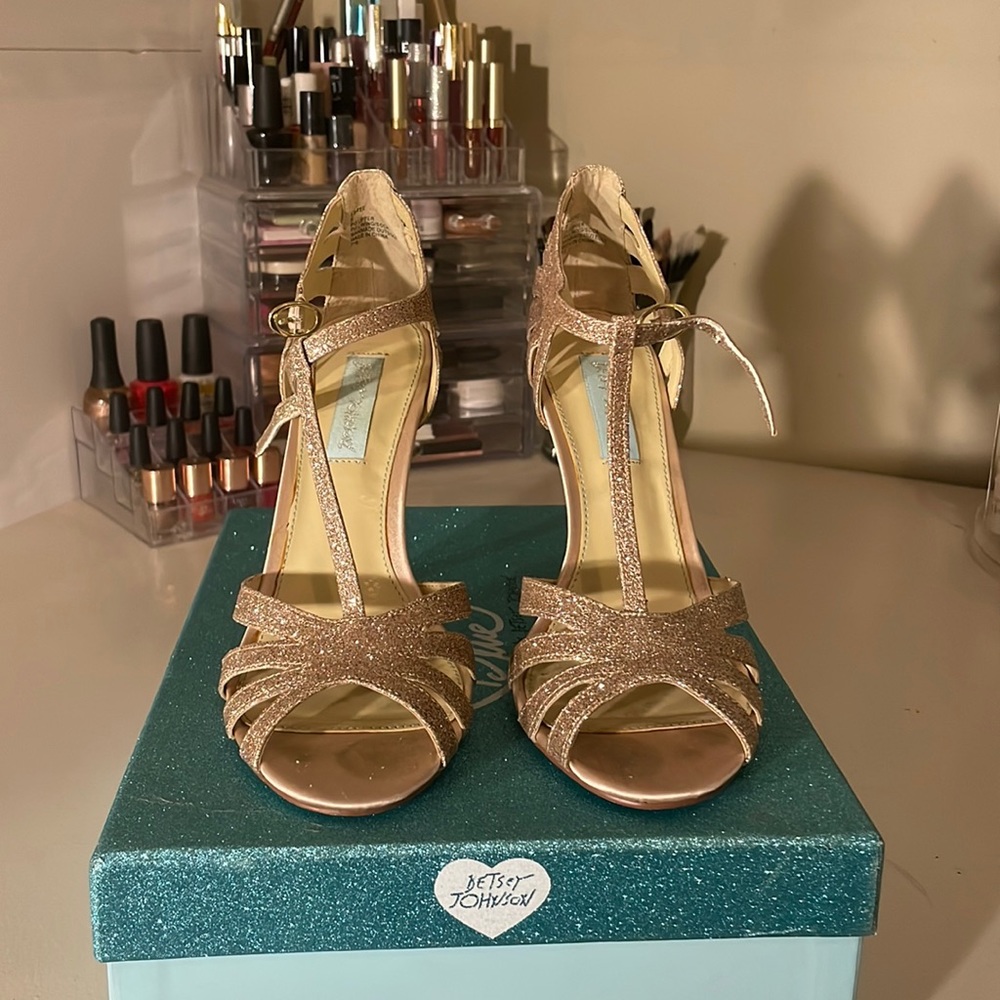 Blue by Betsey Johnson Champagne Glitter Dress Sandals